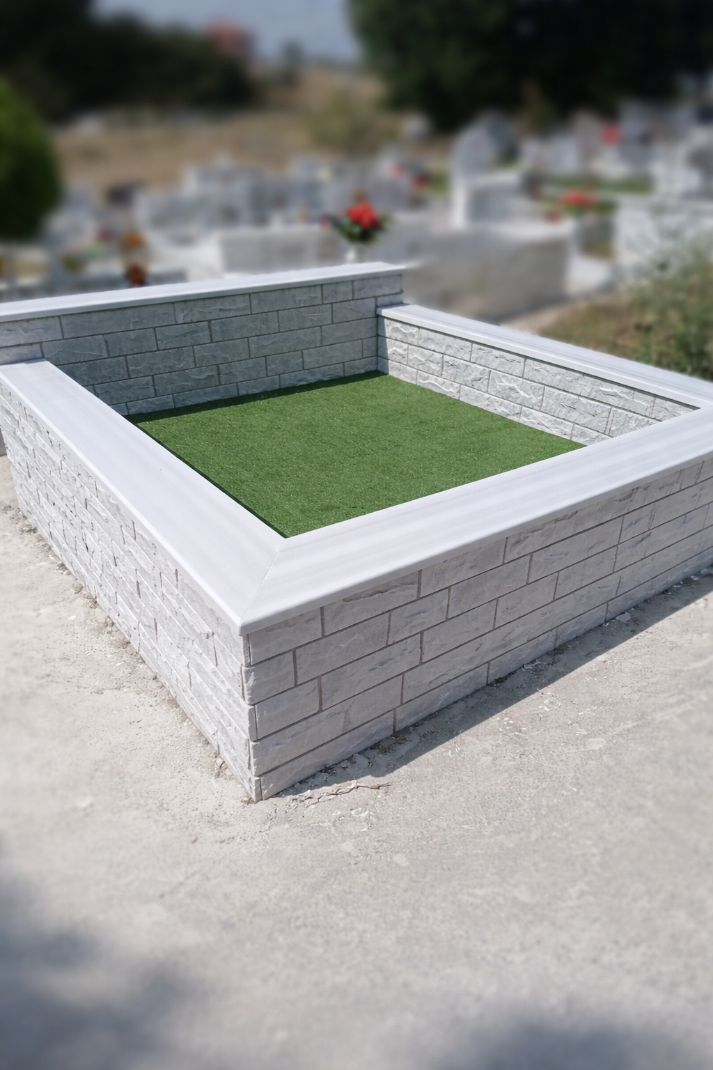 Μνημείο με επένδυση πλακιδίων υψηλής ποιότητας